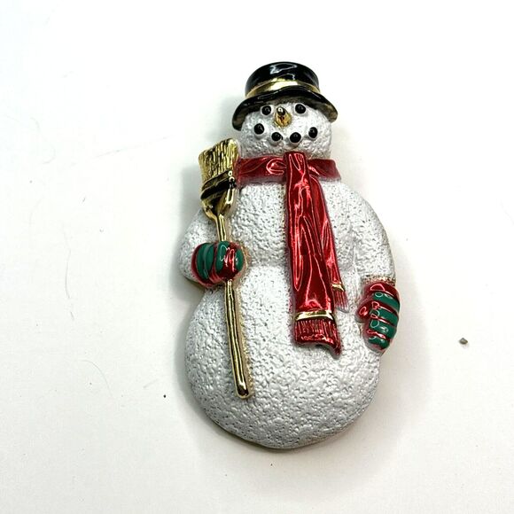 Brooch Vintage Christmas Snowman  marked "AJC" - Picture 2 of 4